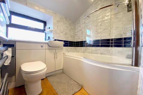 Bramleys Estate Agents - Luck Lane - Huddersfield 