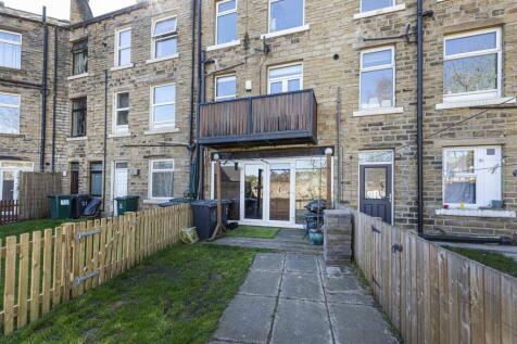 Bramleys Estate Agents - Royd Street - Longwood (3