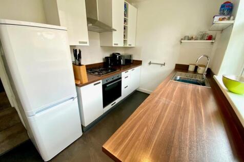 kitchen 3.jpg