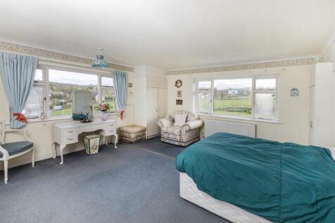 Bramleys Estate Agents - Riley Lane - Kirkburton (