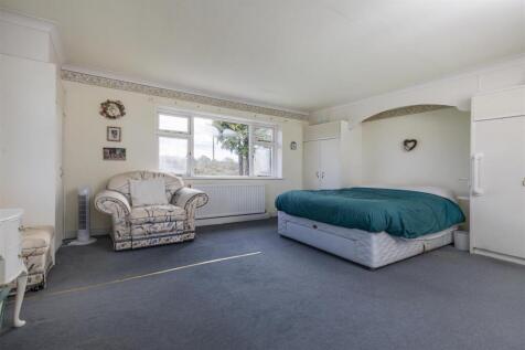 Bramleys Estate Agents - Riley Lane - Kirkburton (