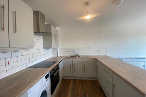 KITCHEN 1.jpg
