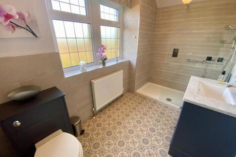 shower room.jpg