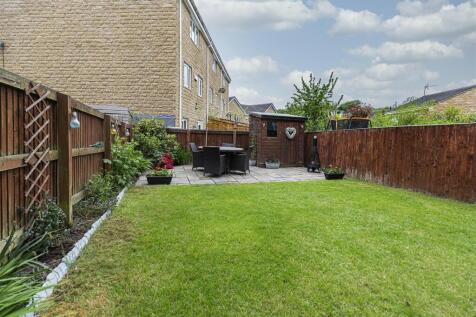 Bramleys Estate Agents - Tithefields (34).jpg