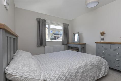 Bramleys Estate Agents - Netherlea Drive - Nethert