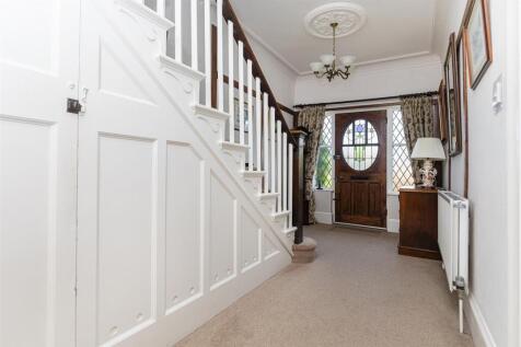 Bramleys Estate Agents - Le Marchant Avenue - Lind