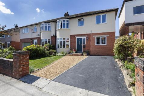 Bramleys Estate Agents - Kennedy Avenue - Fixby (4