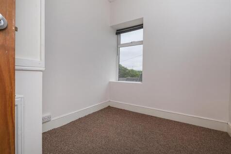 Bramleys Estate Agents - Houses Hill - Kirkheaton 