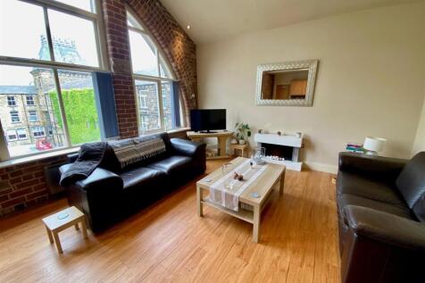 lounge area.jpg