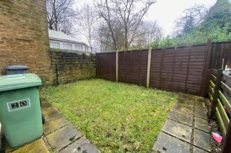 REAR GARDEN.jpg