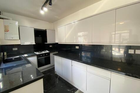 KITCHEN 4.jpg