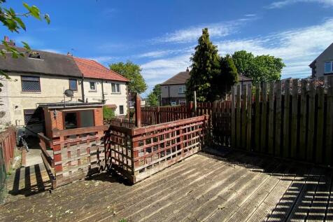 BACK GARDEN 2.jpg