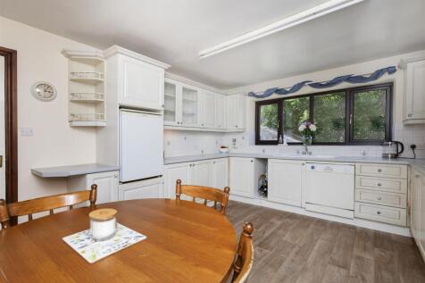 Bramleys Estate Agents - Butts Road - Farnley Tyas