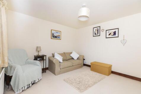 Bramleys Estate Agents - Butts Road - Farnley Tyas