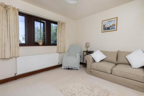Bramleys Estate Agents - Butts Road - Farnley Tyas