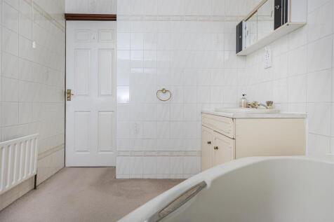 Bramleys Estate Agents - Butts Road - Farnley Tyas