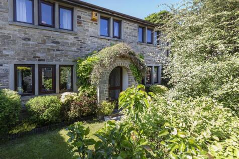 Bramleys Estate Agents - Butts Road - Farnley Tyas