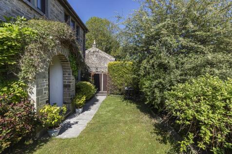 Bramleys Estate Agents - Butts Road - Farnley Tyas