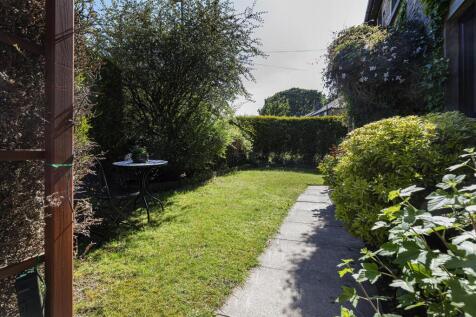Bramleys Estate Agents - Butts Road - Farnley Tyas