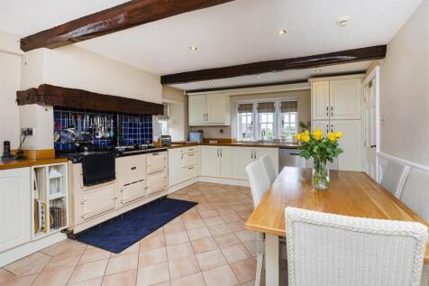 Bramleys Estate Agents - Farnley Tyas - Huddersfie