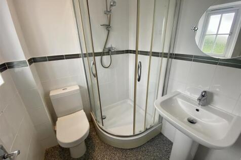 EN SUITE.jpeg