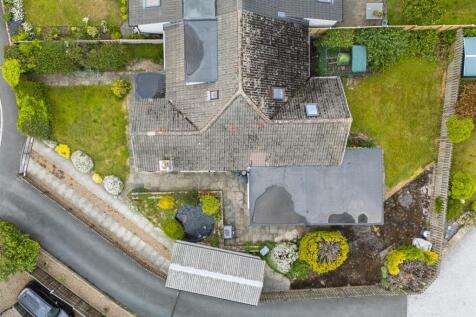 Bramleys Estate Agents - West Lodge Crescent - Ain