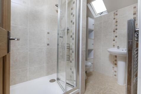 Bramleys Estate Agents - West Lodge Crescent - Ain