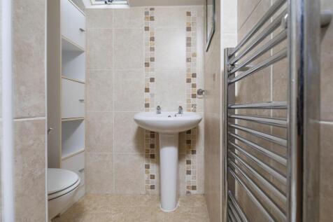 Bramleys Estate Agents - West Lodge Crescent - Ain