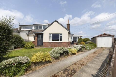 Bramleys Estate Agents - West Lodge Crescent - Ain