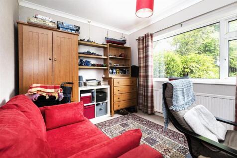 Bramleys Estate Agents - Kaye Lane - Almondbury (1