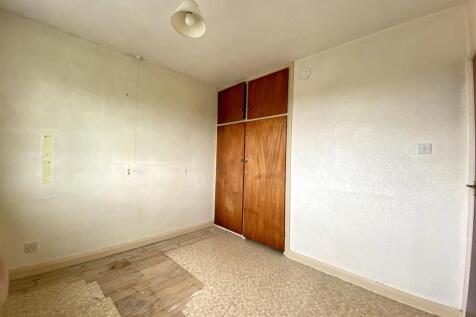 Bramleys Estate Agents - Heath Close - Linthwaite 