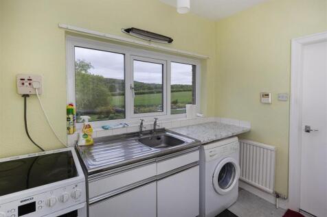Bramleys Estate Agents - Lumb Lane - Almondbury (3