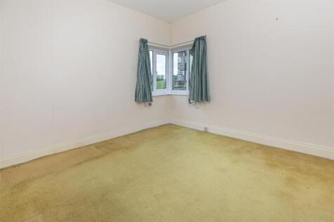 Bramleys Estate Agents - Lumb Lane - Almondbury (3