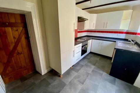 kitchen new.jpg