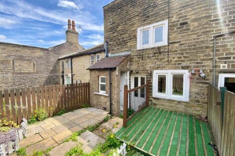 rear garden new.jpg