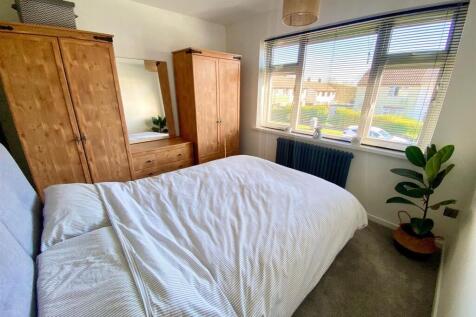 bedroom front.jpg