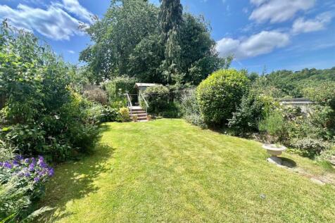 rear garden (3).jpg