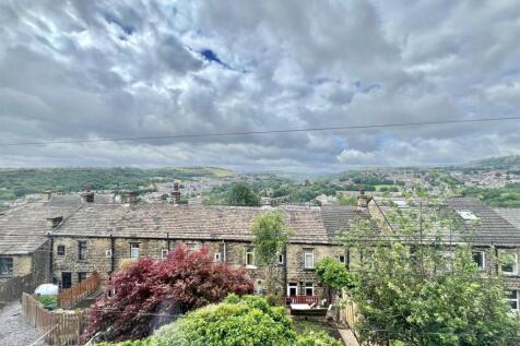 Bramleys Estate Agents - Cliffe End Road - Quarmby