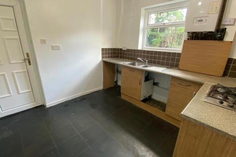 kitchen 1.jpg