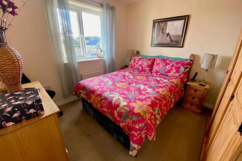 bedroom.jpg