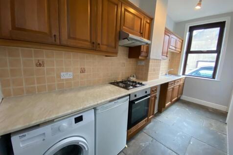 KITCHEN 1.jpg