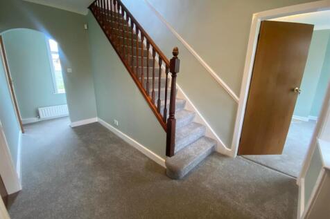 HALLWAY 1.jpg