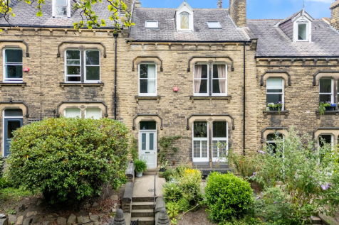 122 Birkby Hall Rd, Birkby 02_297.png