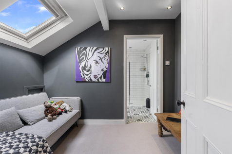 122 Birkby Hall Rd, Birkby 35_297.png