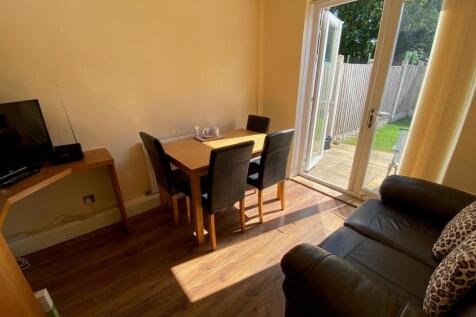 dining room.jpg