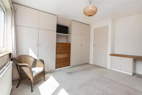 Bramleys Estate Agents - Garner Lane - Highburton 