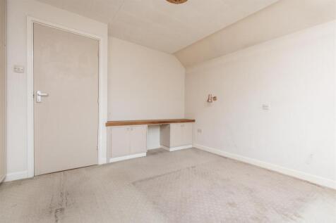 Bramleys Estate Agents - Garner Lane - Highburton 