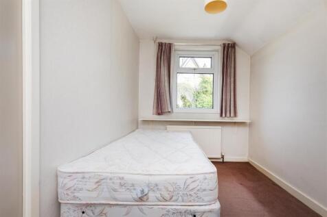 Bramleys Estate Agents - Garner Lane - Highburton 
