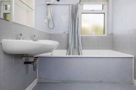 Bramleys Estate Agents - Garner Lane - Highburton 