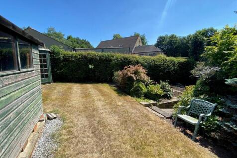 rear garden 1.jpg